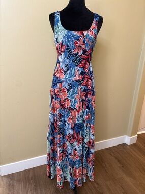 Jones New York Floral Maxi Dress in Navy and Coral